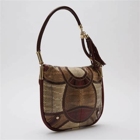 gucci flat purse